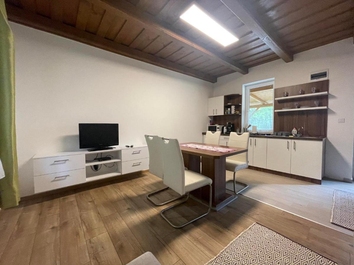 Mura Voelgye Vendeghaz Muraratka Bagian luar foto